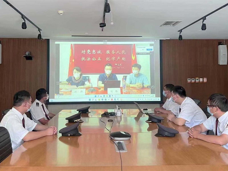 【疫情防控、眾志成城】北京銀盾保安公司收聽收看疫情防控專題講座