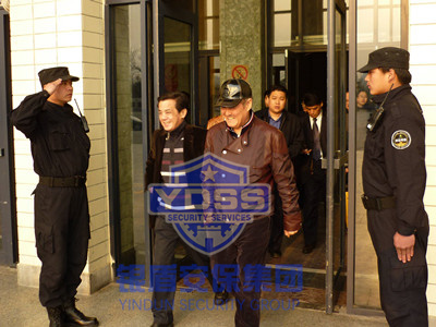 銀盾集團為-趙本山-提供安全護衛(wèi)服務