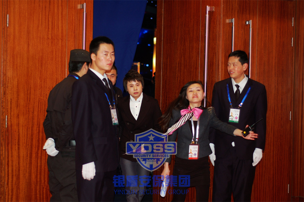 北京銀盾保安公司為速滑冠軍提供護衛(wèi)服務