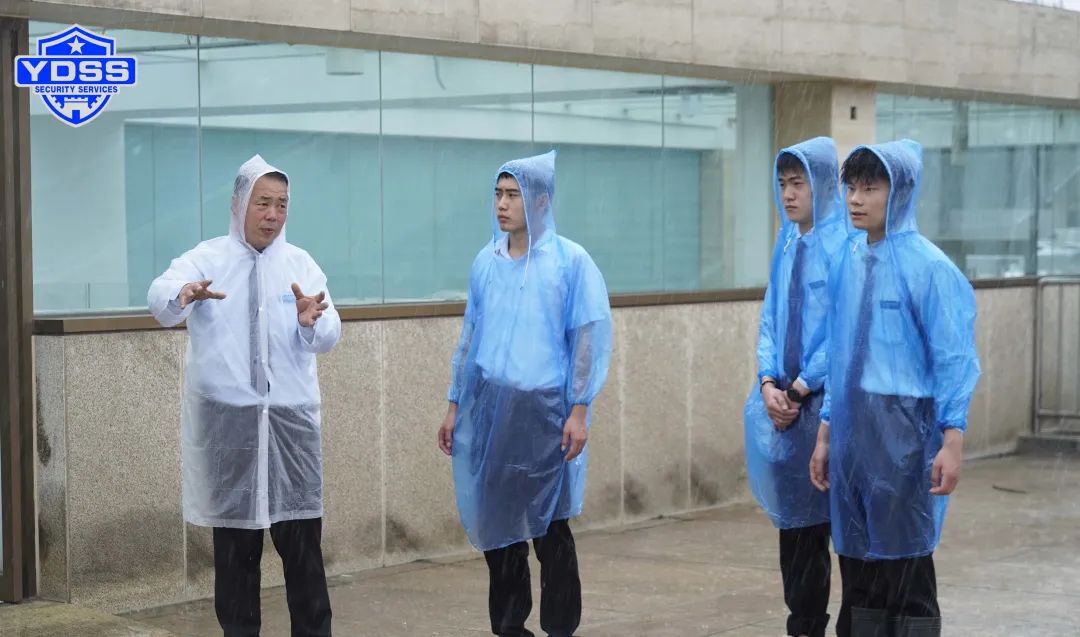 北京銀盾保安服務公司駐中華世紀壇保安隊筑牢安全堤壩